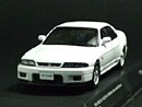 京商　日産 R33 スカイライン GT-R オーテック 40ｔｈ （ホワイト）
